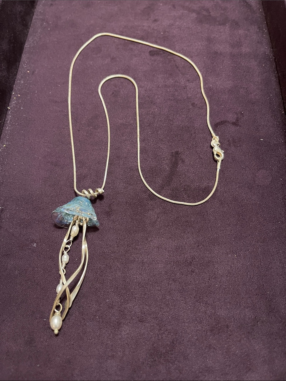 Silver jellyfish necklace excellent condition